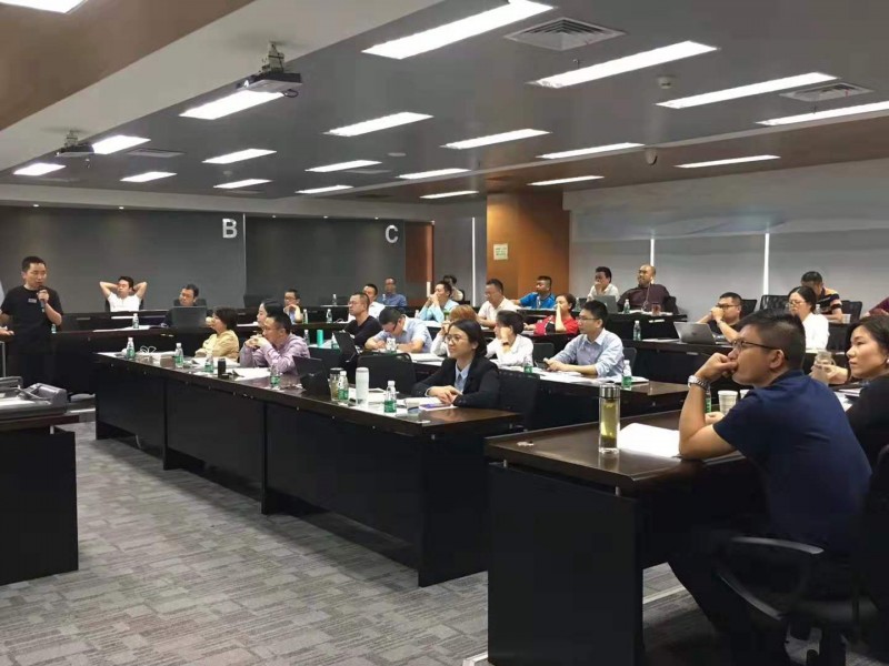 互聯(lián)網(wǎng)+創(chuàng)新?tīng)I(yíng)銷-照片-1(1)